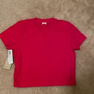Aritzia Weekend red size small tshirt